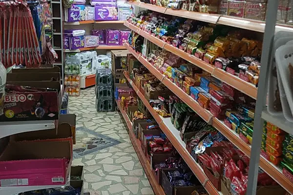 Umut Market