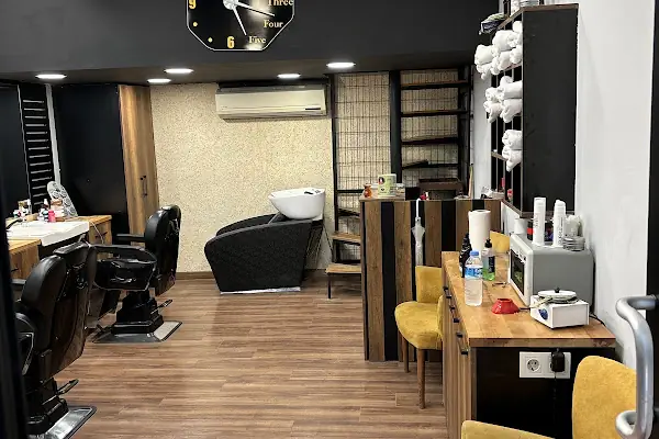 Özkaya Men's Erkek Kuaförü Ataşehir
