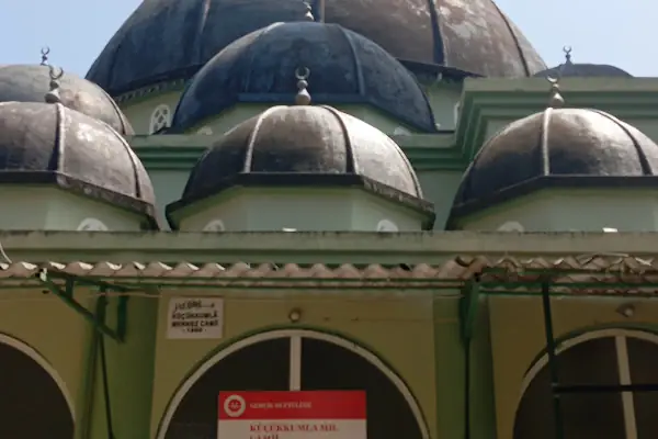 Küçük Kumla Köy Camıı