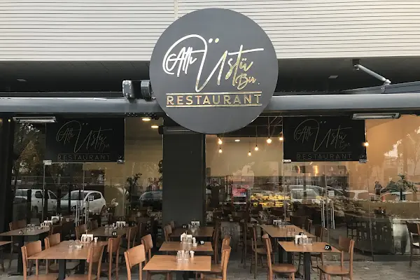 Qule Lounge &amp; Cafe