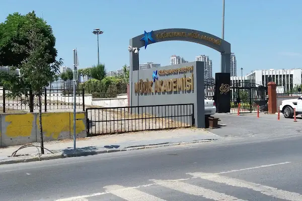 Küçükçekmece Belediyesi Müzik Akademisi