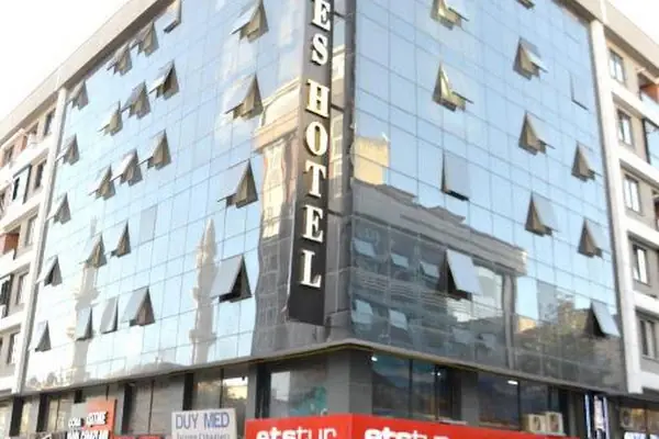 Waves Hotel