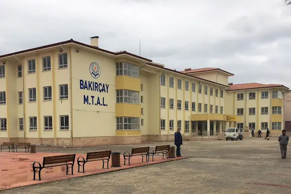 Bergama Bakırçay Mesleki ve Teknik Anadolu Lisesi