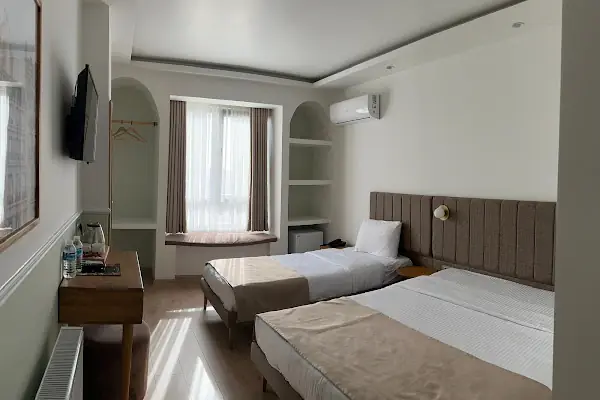 Meshk Airport Hotel