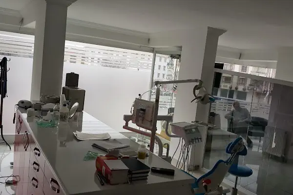 Özel Öz&Gün Dent Ağız ve Diş Sağlığı Polikliniği