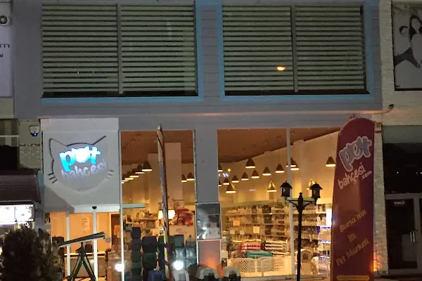 Pet Bahçesi