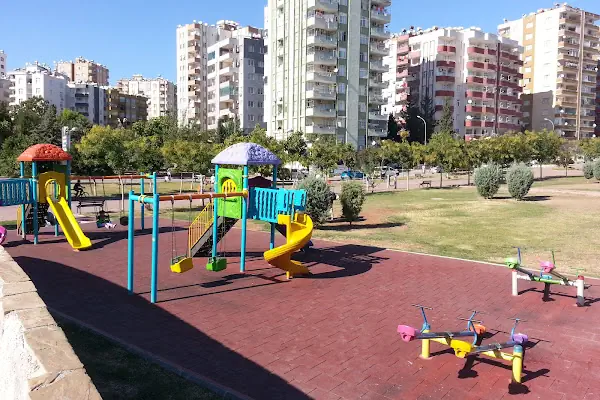 Akın Özdemir Parkı
