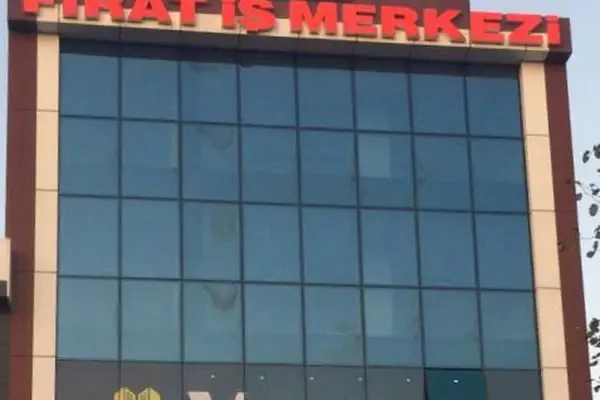 MEHMET BAYIR ERKEK KUAFÖR'Ü