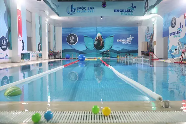 Kazım Karabekir Engelsiz Yüzme Havuzu