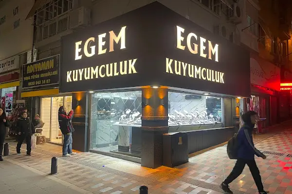 Ümitcan Gümüş & Parfüm