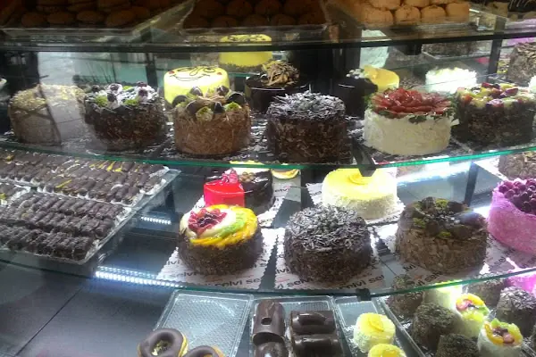Selvi Pastanesi (KUŞCAĞIZ)