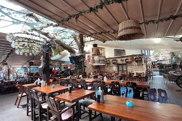 Ev Restaurant