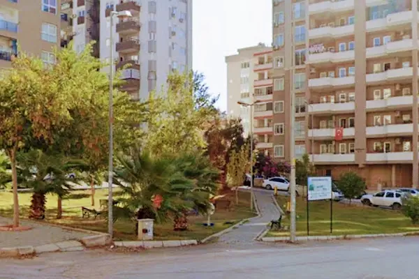 Huzurevleri Mahallesi 8 Nolu Çocuk ve Dinlenme Parkı