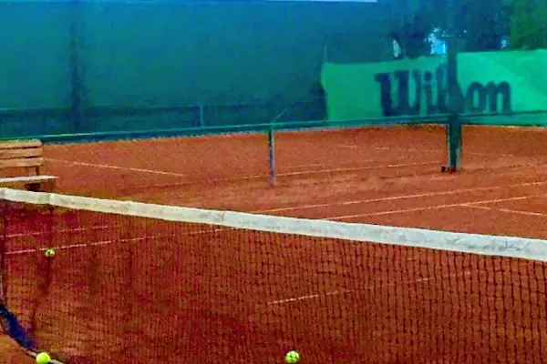 Aslanlar tenis akademisi