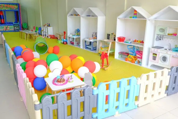 KidsDay Bayraklı