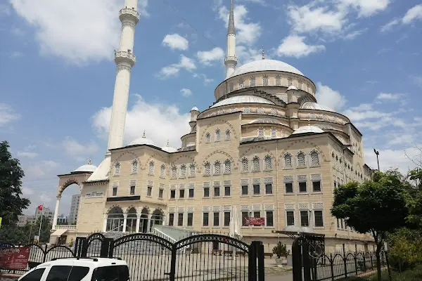 Aksekili Mehmet Uslu Camii