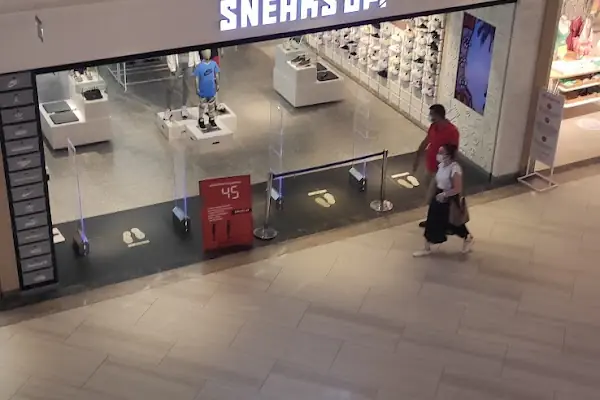 Sneaks Up - Terracity Antalya Avm