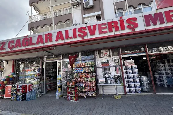 Öz Çağlar Alışveriş Merkezi