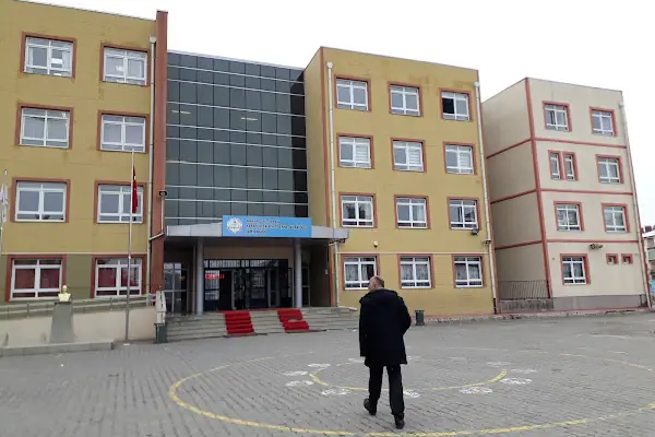 Karapürçek Şehit Ferhat Muratoğlu Ilkokulu