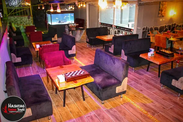 Küçük Adam (Cafe &amp; Pub)