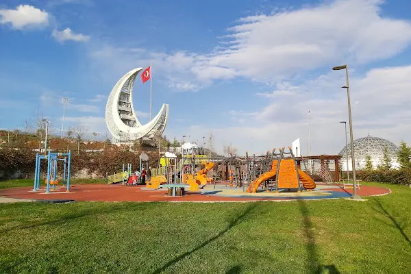 Çamlık Tepesi