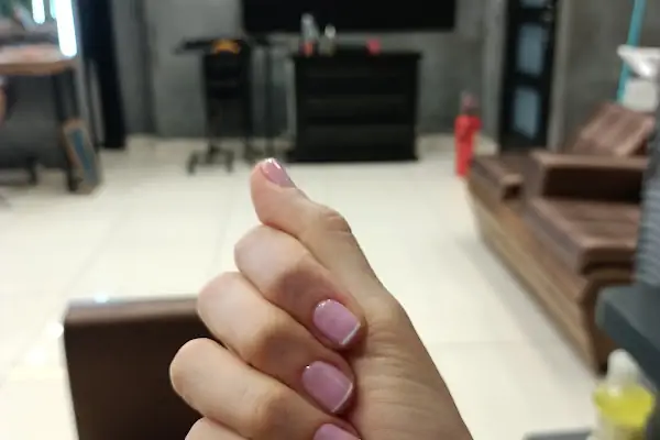 Saloon Grande