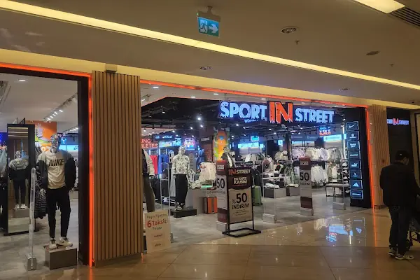 IN Street Tepe Nautilus AVM Mağazası