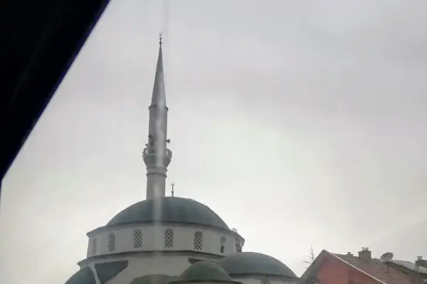 Şafak Cami