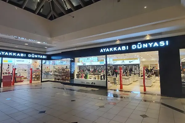 Ayakkabı Dünyası