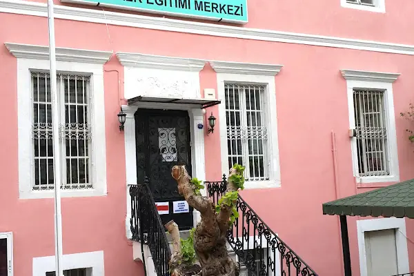 Bornova Halk Eğitim Merkezi