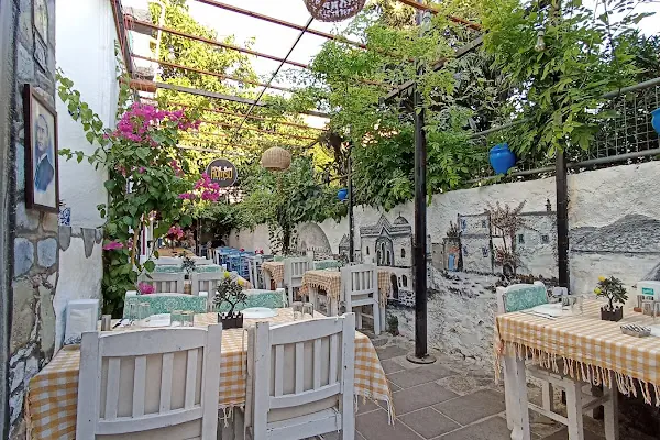 Komşu Bodrum