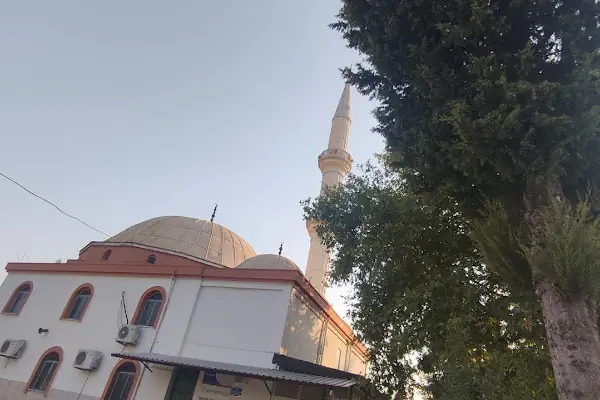 Güzelyurt Nurhayat Camii
