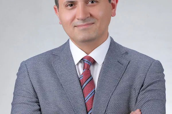Prof. Dr. Güney YILMAZ / Ortopedi / Çocuk Ortopedi /Deformite Düzeltme / Serebral Palsi / Kalça Çıkığı / Kalça Ultrasonu /Ekstremite Uzatma Cerrahisi