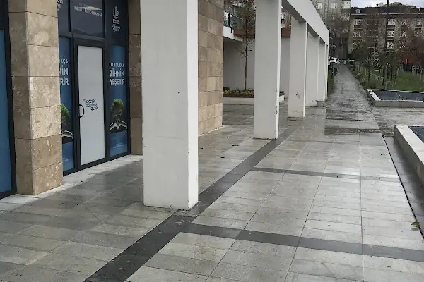Millet Bahçesi Kütüphanesi