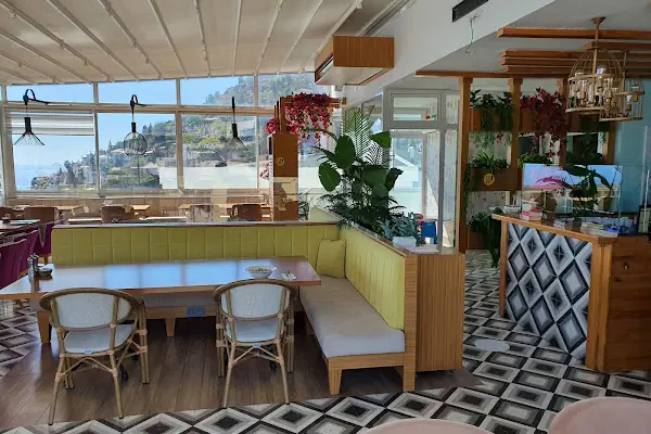Cafe Zeytin Dalı