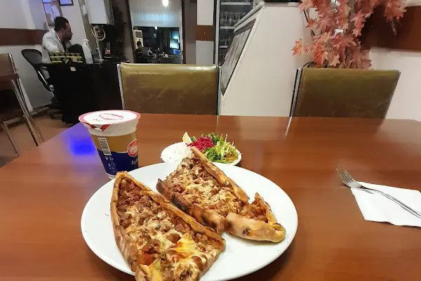 Ekmekçiler Pide Ve Lahmacun Salonu