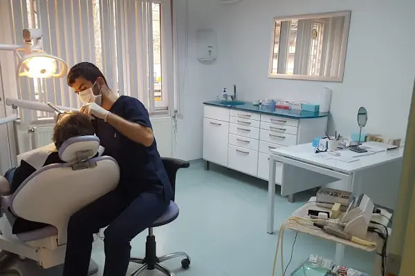 Başaraner Özel Ağız Ve Diş Sağlığı Polikiniği