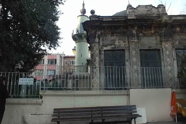 Laleli Baba türbesi