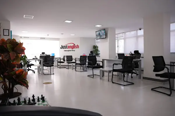 Just English Dil Okulları Bakırköy