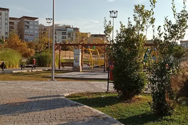 Karabağlar Belediyesi İzmir Şehitler Parkı