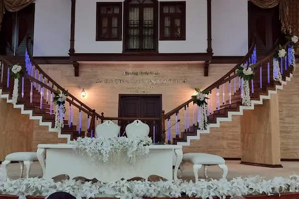 Altın Nikah Sarayı