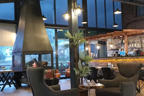 My Loca Cafe & Bistro