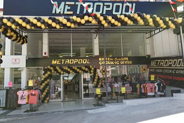 METROPOOL