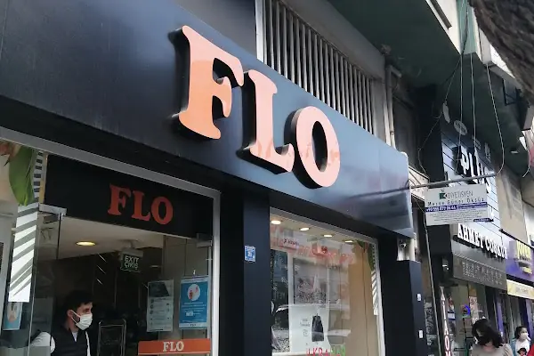 FLO Gemlik Cadde Mağazası