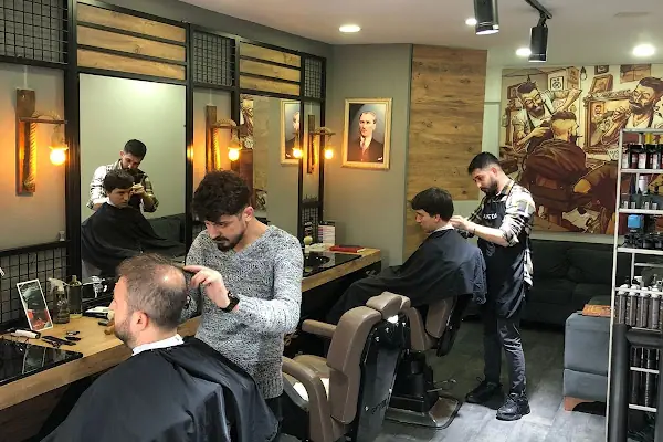 Santora Erkek Kuaförü İzmir’in En İyi Erkek Kuaförü