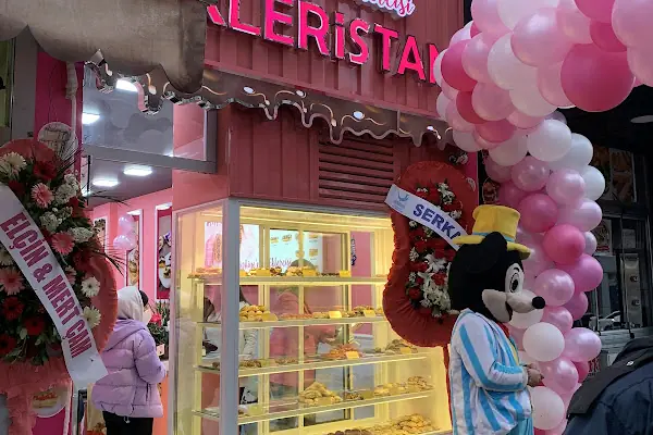 Ekleristan Aliağa