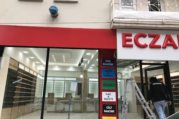 Bayraktar Eczanesi