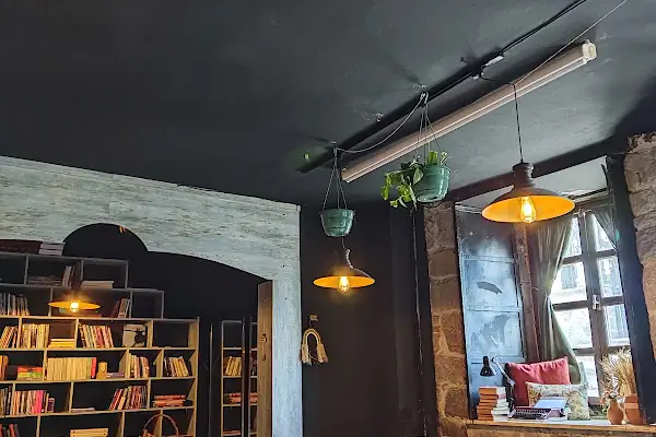 N&T Kum Cafe