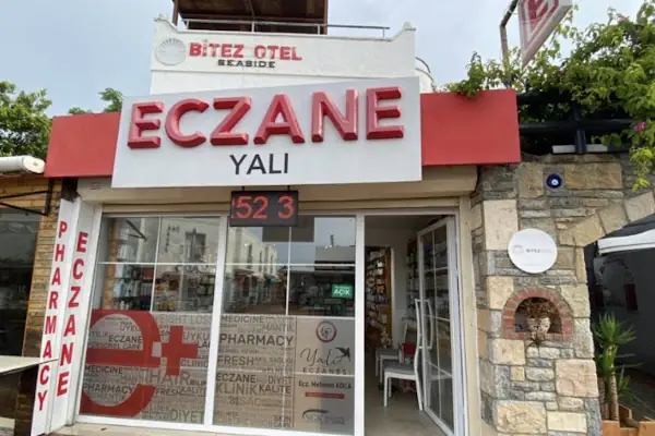 Yalı Eczanesi