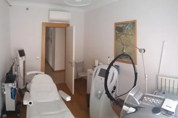 Opr. Dr. Aykut Mısırlıoğlu Estetik ve Plastik Cerrahi Uzmanı Ataşehir